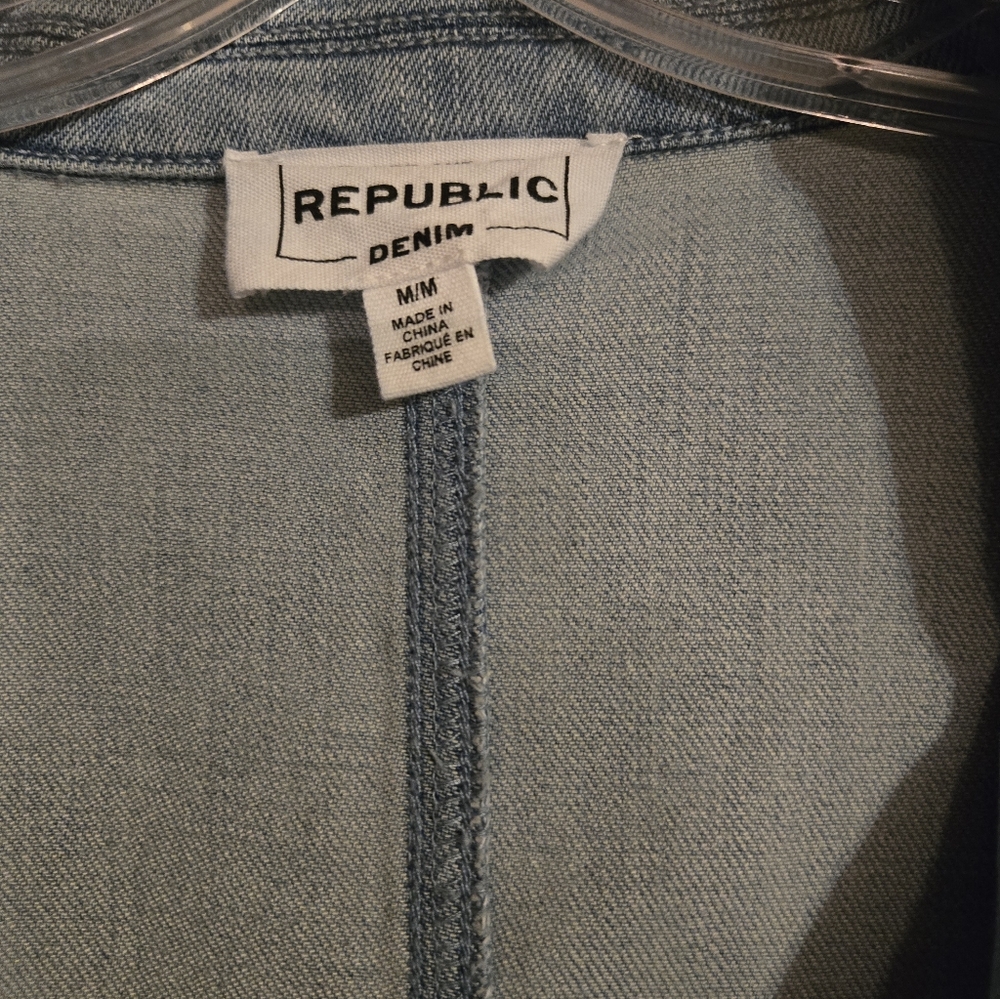 Women's Denim Blazer Jacket - Picture 2 of 3